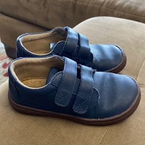 Livi and Luca blue leather toddler shoes size 11